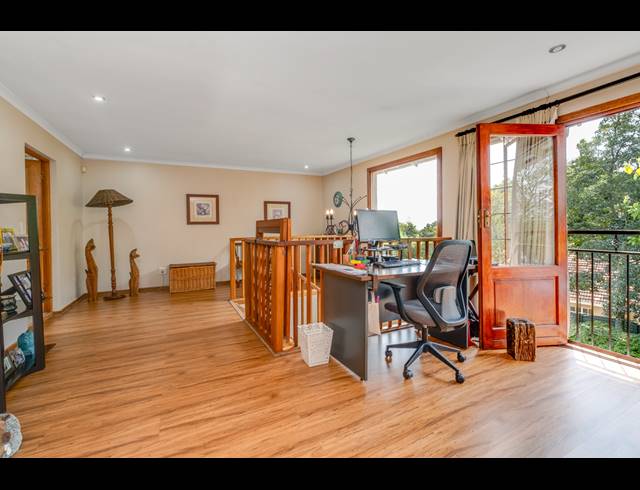 5 BEDROOM HOUSE FOR SALE IN RANDPARK RIDGE